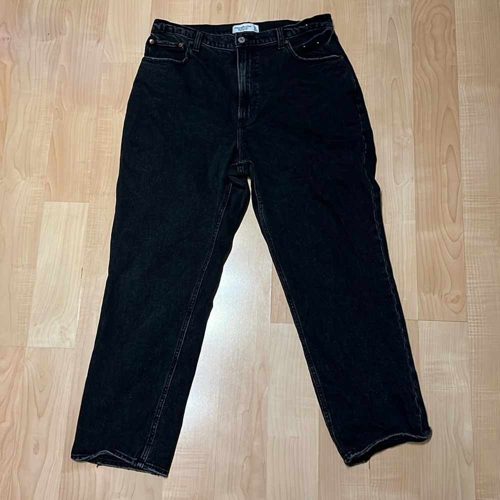 Abercrombie curve love straight ankle jeans